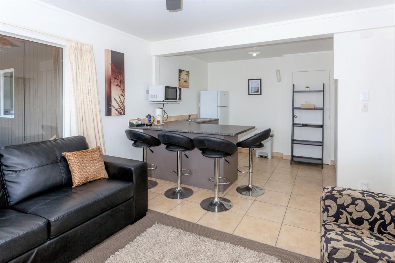 Coromandel Seaview Motel Bagian luar foto