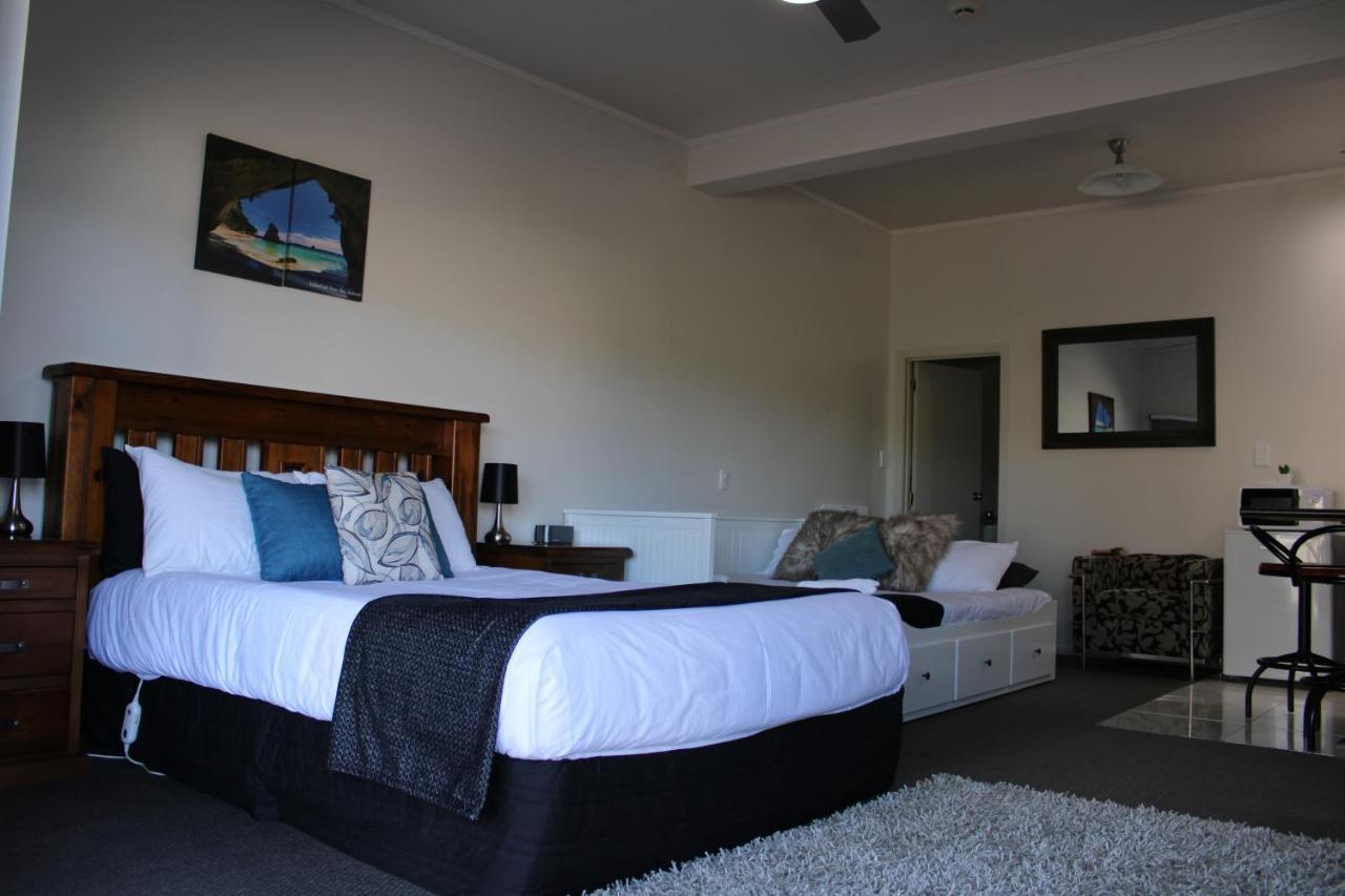 Coromandel Seaview Motel Bagian luar foto