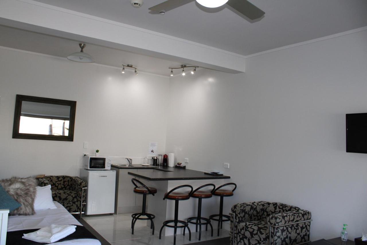 Coromandel Seaview Motel Bagian luar foto