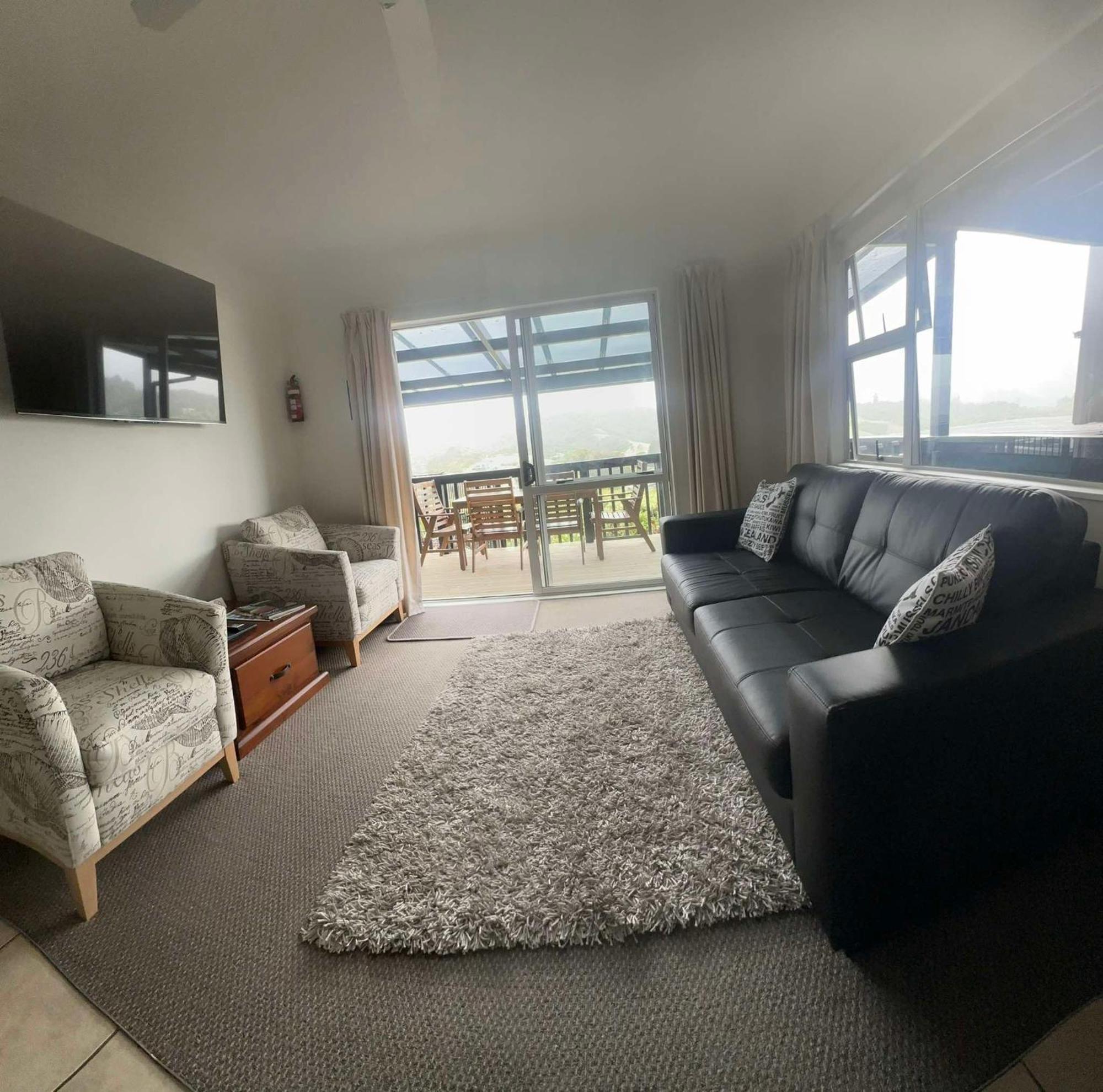 Coromandel Seaview Motel Bagian luar foto